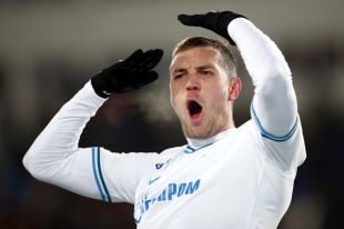 Лидер российской сборной Артем Дзюба.