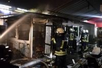В Киеве произошел пожар на рынке: жертв и пострадавших нет