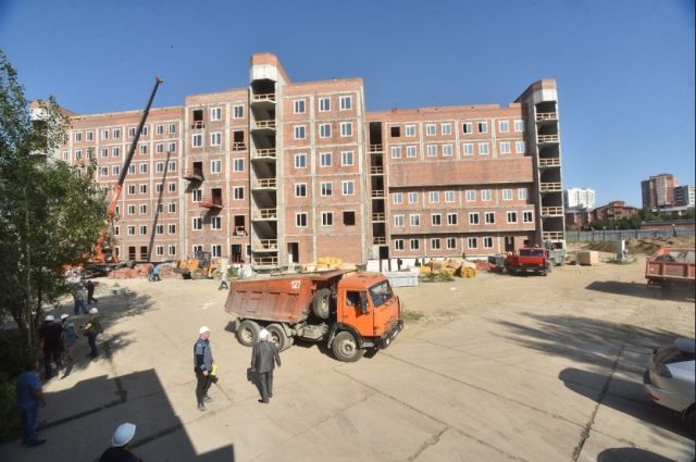 Строительство перинатального центра в Новосибирской области ведет местный подрядчик «Бердский строительный трест».