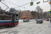 Безопасность на перекрёстке улиц Депутатской и Пискунова вызвала у парламентариев вопросы.
