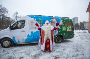 20 и 21 декабря Дедушка будет в Санкт-Петербурге вместе со своей помощницей.