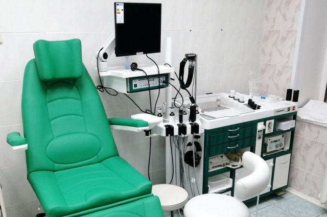 Поступивший по национальному проекту «Здравоохранение» в детское отделение Краснотурьинской городской больницы оториноларингологический комплекс «Азимут» значительно расширяет спектр возможностей врачей.