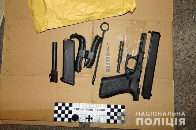 В Киеве полицейские обнаружили оружие у гражданина России: детали