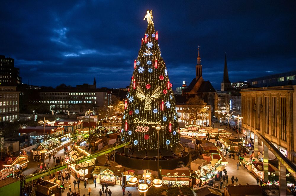 Самые красивые рождественские елки из разных стран Европы