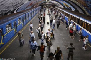 В Киеве возможны ограничения на трех станциях метро: причина