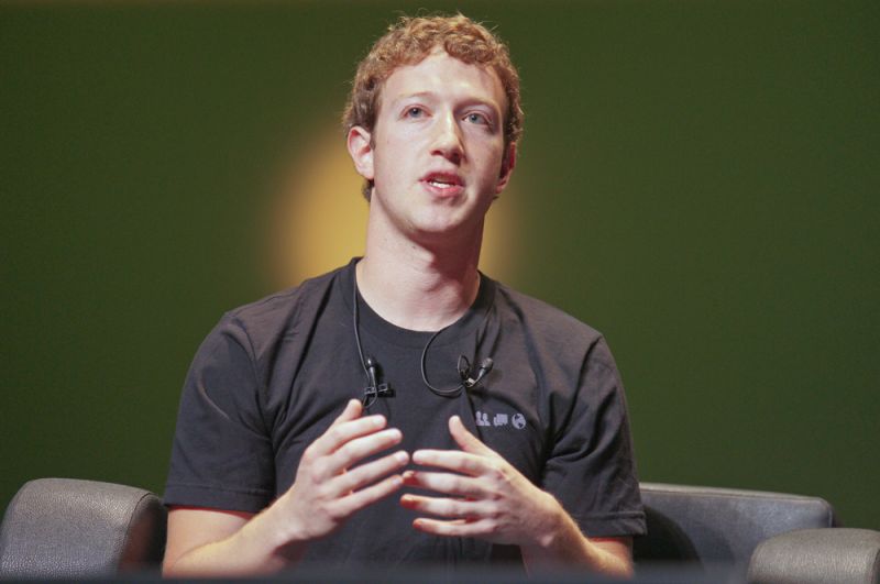 2010 год — Марк Цукерберг, основатель социальной сети Facebook.