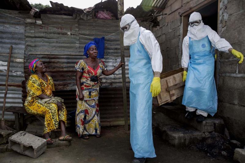 2014 год — борцы с лихорадкой Эбола. Это работники здравоохранения, которые помогли остановить распространение лихорадки во время эпидемии в Западной Африке.