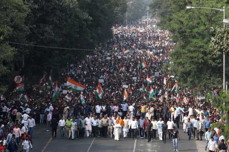 Марш против нового закона о гражданстве в Калькутте.