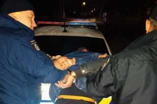 Под Киевом мужчина избивал пенсионерку с целью завладеть ее пенсией: детали