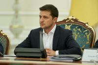 Зеленский подписал закон об особом статусе Донбасса
