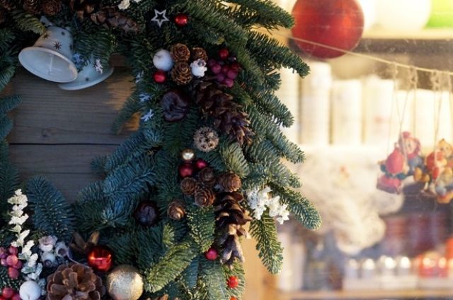 Рождественский венок станет прекрасным украшением вашего дома.