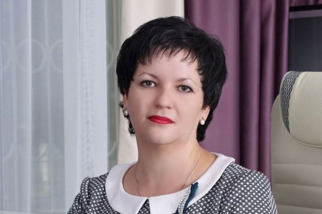 С 2014 года Лариса Бебешко была директором гимназии №1.
