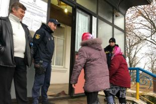 В Украине проходят первые выборы в ОТО в регионах страны