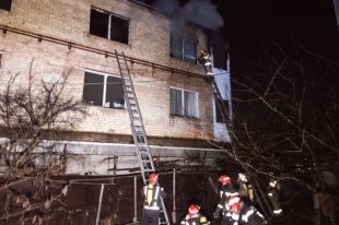 В Киеве произошел пожар в частном доме: погиб мужчина