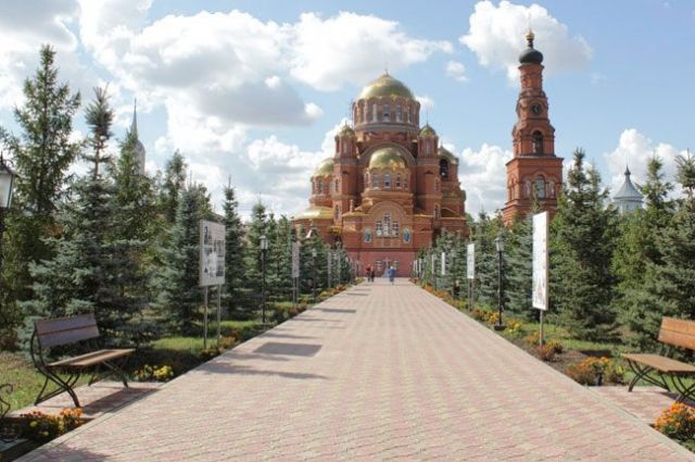 Оренбургская епархия: на счетах Саракташской обители нет 500 млн рублей.