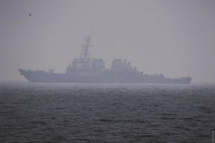 Американский ракетный эсминец «Росс» прибыл в Одессу