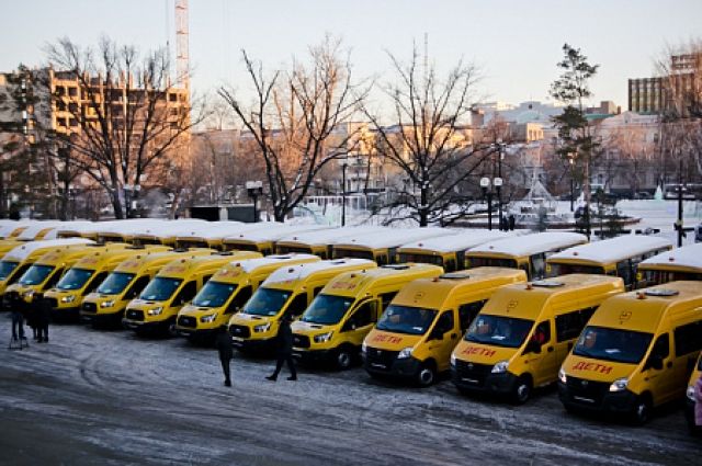 Школы Оренбуржья получили 52 автобуса для перевозки детей. 