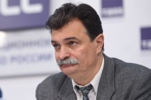 Юрий Болдырев.