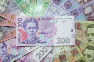 Госбюджет из-за укрепления нацвалюты недополучил 50 миллиардов гривен