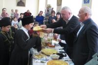 Новогодний стол у осетин украшали традиционные пироги с сыром