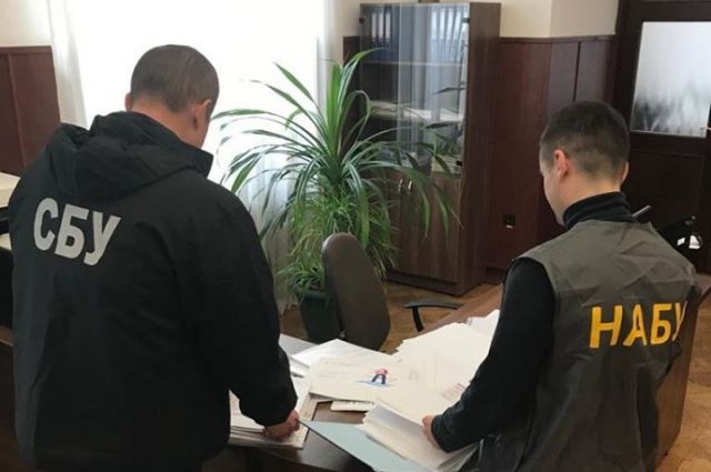 НАБУ и СБУ проводят обыски в Администрации морских портов Украины