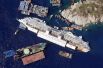 В ночь на 14 января 2012 года круизный лайнер «Коста Конкордия» сел на риф в районе поселка Джильо-Порто на острове Джильо. Лайнер получил пробоину и начал тонуть. На борту находились 4200 человек, 32 из них погибли.