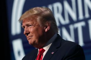 Дональд Трамп.
