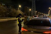 Тюменские таксисты в первые дни года ездили пьяными за рулем