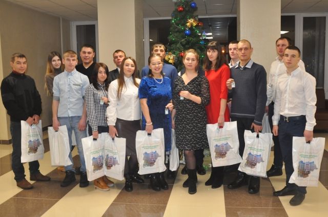 Торжественное мероприятие прошло в администрации Прокопьевского района накануне Нового года.