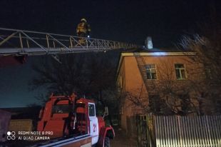 Попытка суицида: под Киевом полиция спасла ребенка и его отца-самоубийцу