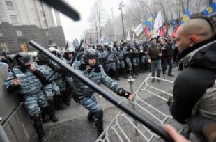 В Украине в декабре девять раз атаковали журналистов