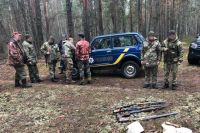 В зоне ЧАЭС пограничники задержали группу браконьеров