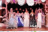 Самым ярким событием конкурса стало дефиле в нарядах