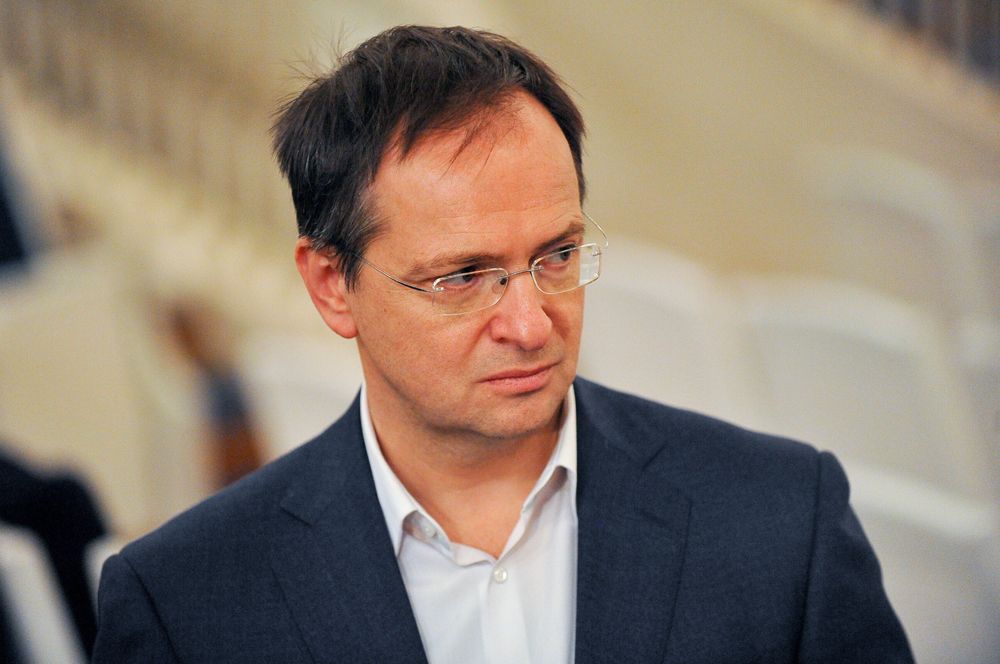 Сразу несколько министров были назначены на свои должности в 2012 году: министром культуры является Владимир Мединский.