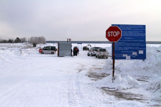 Протяжённость ледовой дороги в одну сторону составляет 1,8 километра.