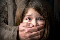 В Виннице мужчина изнасиловал шестилетнюю падчерицу
