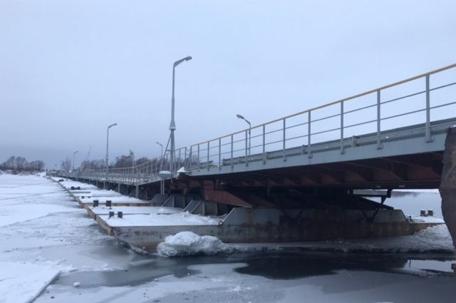 Наплавной мост через Оку в Павлово