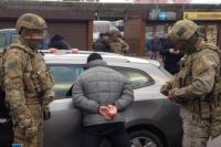 В Ровно мужчина возле торгового центра продавал ртуть
