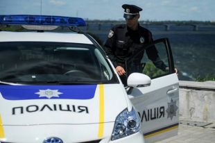 В Хмельницкой области во дворе многоэтажки произошел взрыв, есть жертва