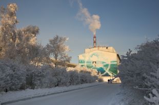 Ежегодно на выполнение социальных программ для сотрудников КрАЗ направляет порядка 200 миллионов рублей.