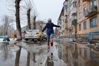 Химия на дорогах. Почему в Ижевске зимой грязь и лужи?