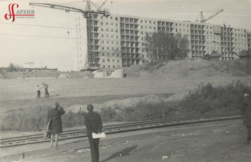 Застройка улицы Коммунистической 9-этажными домами, 17 сентября 1971 г.
