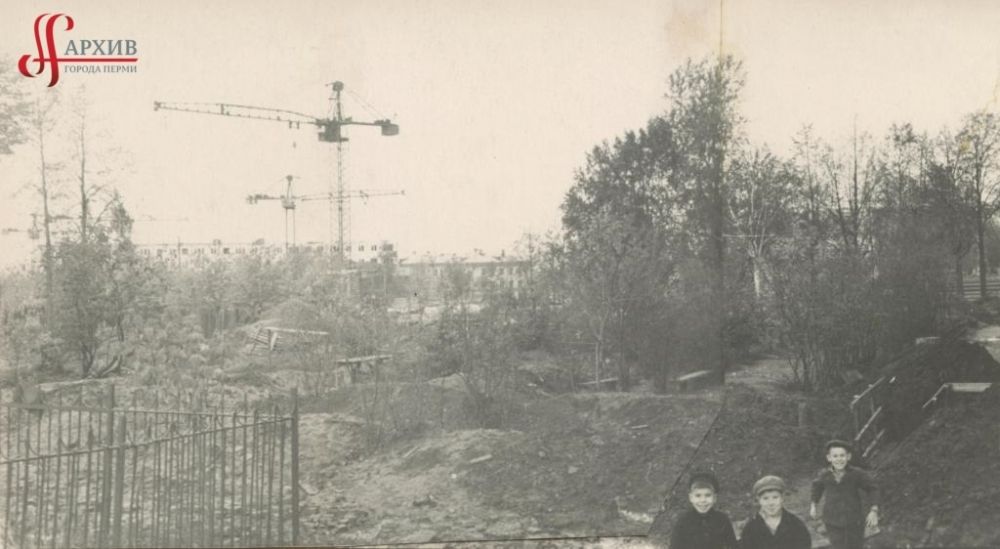 Строительство пятиэтажных домов по улице Механошина, 3 октября 1965 г.