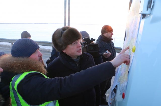 Александр Бурков открыл автоматический пост весогабаритного контроля на 21-м  километре дороги Омск - Одесское.