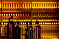 В министерстве промышленности и торговли опасаются, что запрет приведёт не к снижению употребления алкоголя, а к росту его нелегальной продажи.