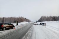 «Фольксваген Поло» столкнулся с автомобилем «Черри Тигго».