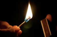 В Тернополе мужчина поджег торговый киоск: детали происшествия
