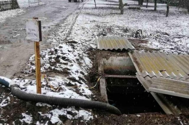 В Полтавской области в выгребной яме нашли тело девушки