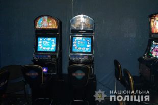 Полицейские пресекли деятельность еще 20 игорных заведений, - МВД