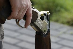 В лесу Ровенской области мужчина погиб во время пристрелки ружья